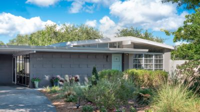 Er At Bayshore Gardens An Engaging Exploration