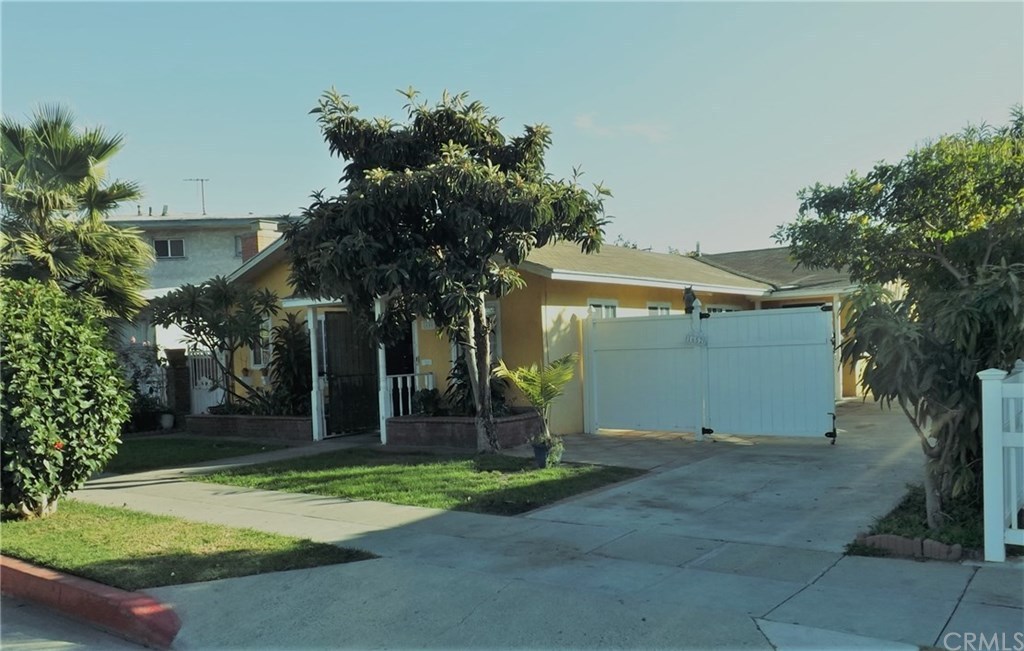 1230 W Gardena Blvd, Gardena, CA 90247 | Redfin 1230 W Gardena Blvd, Gardena, CA 90247 | Redfin