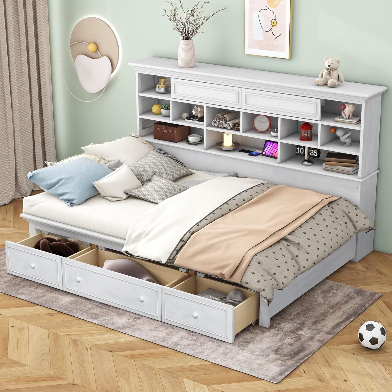 Daybed with storage
